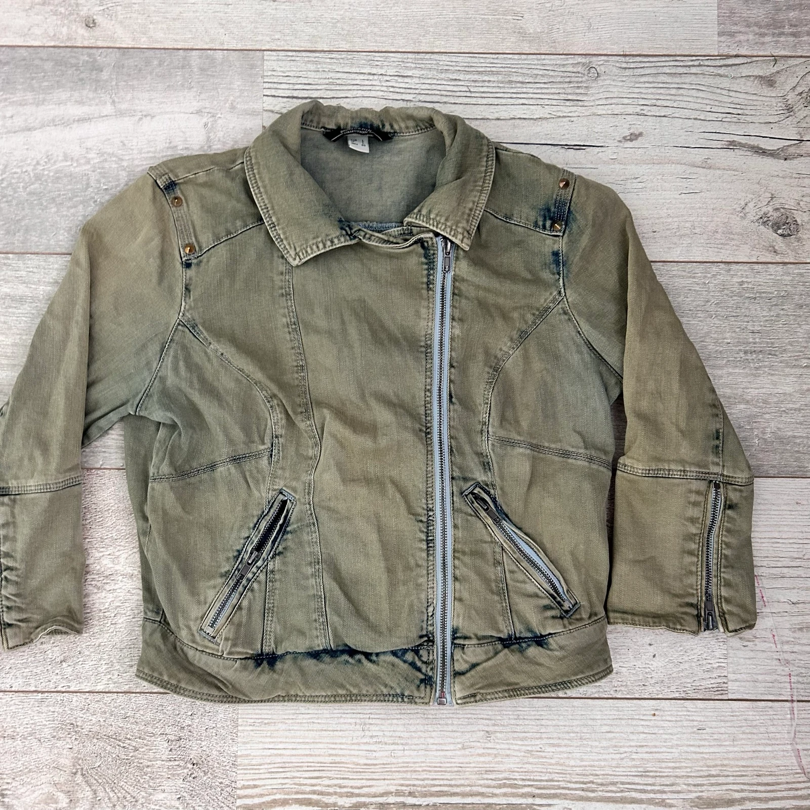 Bershka Stoer Biker Chaqueta de Mezclilla Verde Oliva con Tachuelas – Talla S – photo 7